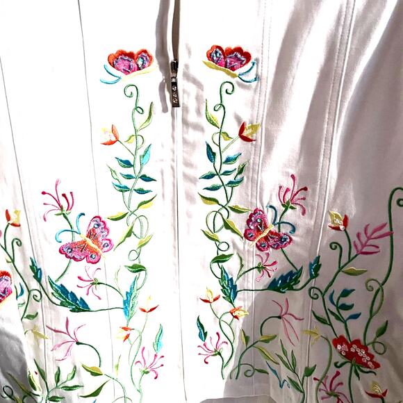 Quacker Factory Jacket Medium Whiter than pic Embroidered butterflies - Picture 2 of 9